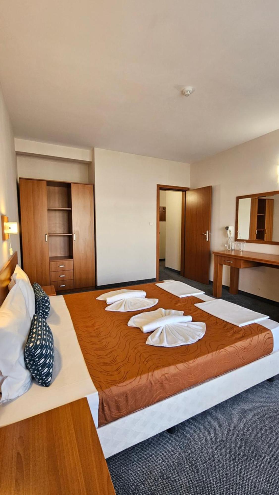 Hotel Liani Σάνι Μπιτς Εξωτερικό φωτογραφία