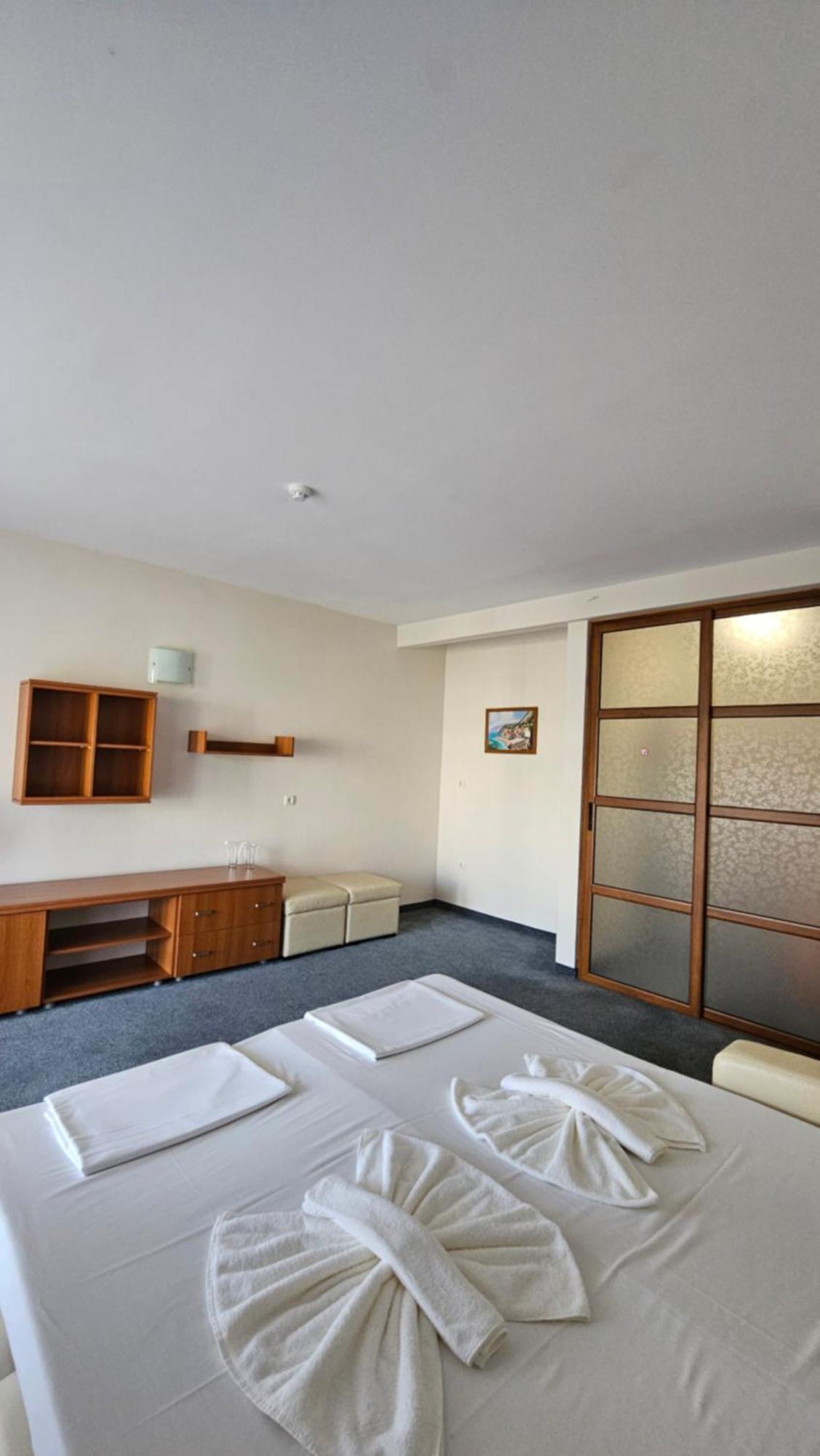 Hotel Liani Σάνι Μπιτς Εξωτερικό φωτογραφία